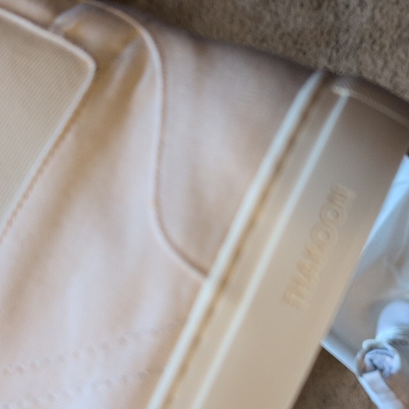 STEAL DEAL‼️Thakoon Women's Classic White Sneakers - Picture 12 of 17